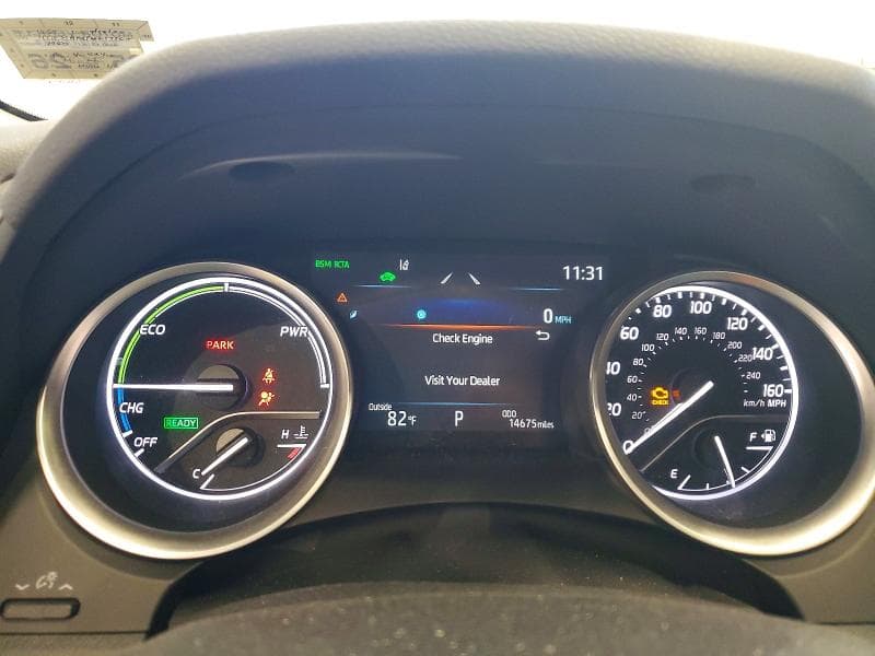 2023 TOYOTA CAMRY XLE 9