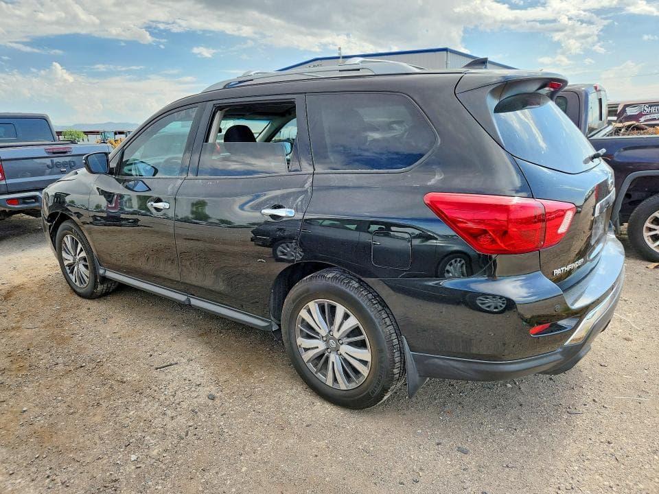 2019 NISSAN PATHFINDER S 2