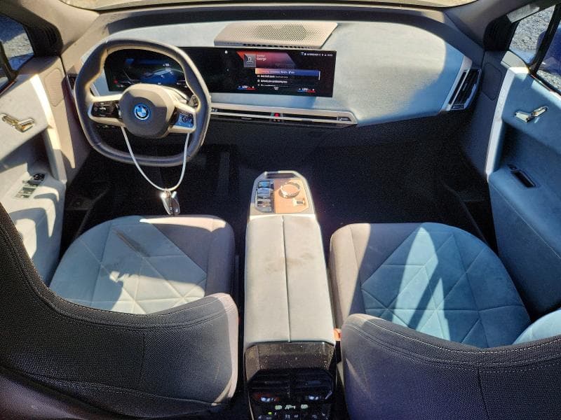 2022 BMW IX XDRIVE50 8