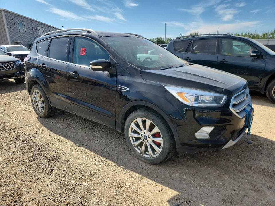 2018 FORD ESCAPE TITANIUM 4