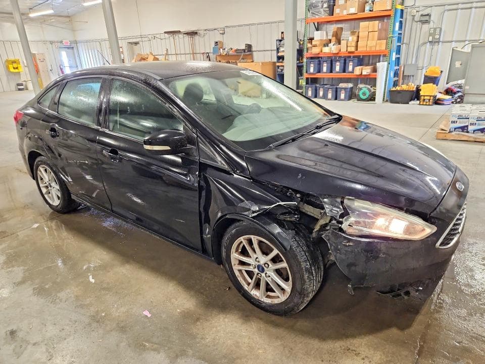 2017 FORD FOCUS SE 4