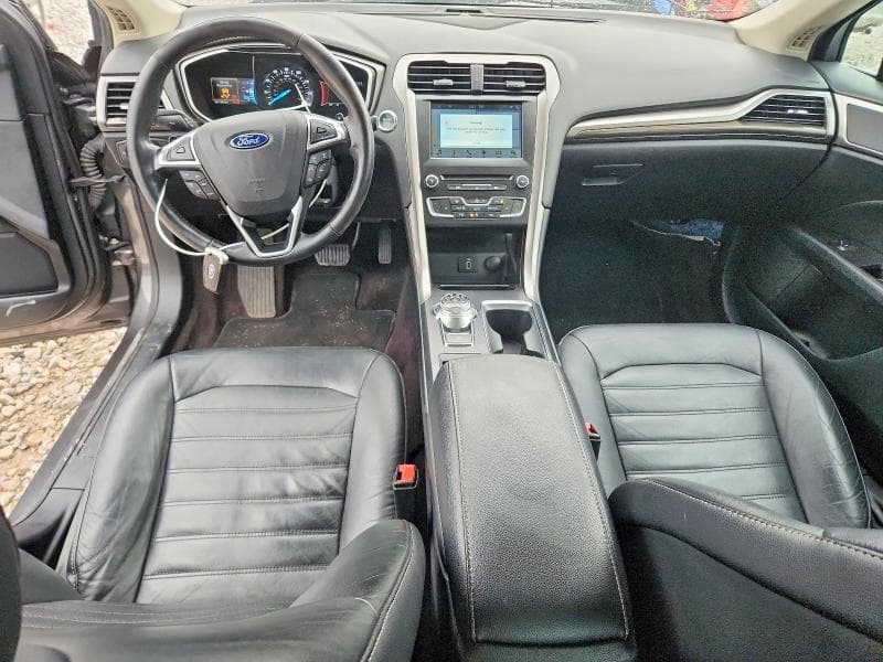 2017 FORD FUSION SE 8