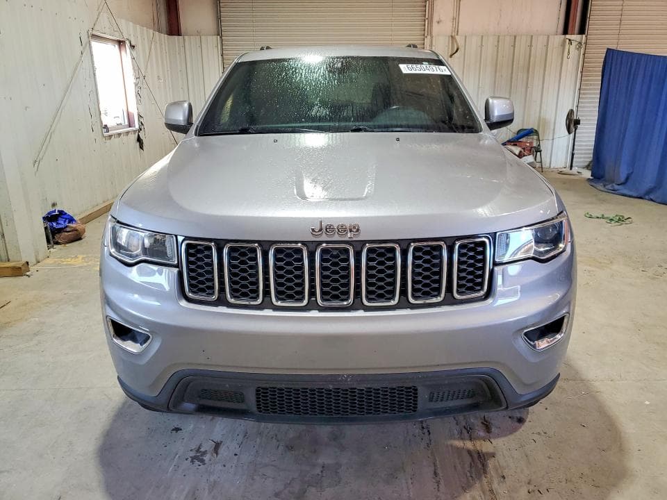 2020 JEEP GRAND CHEROKEE LAREDO 5