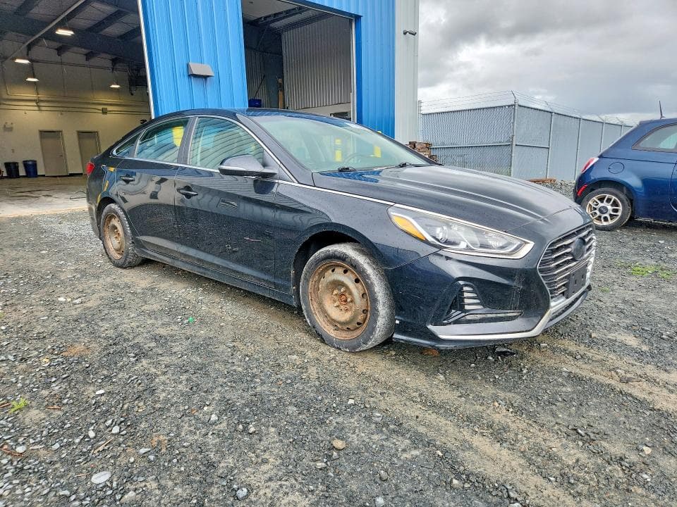 2018 HYUNDAI SONATA SE 4