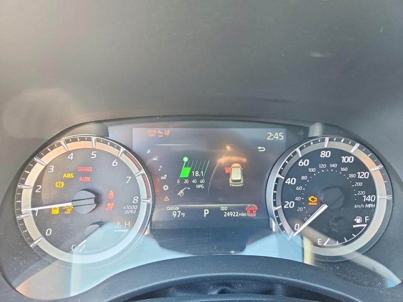 2024 TOYOTA HIGHLANDER XLE 9