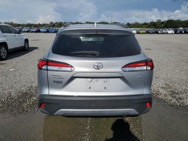 2024 TOYOTA COROLLA CROSS LE 6
