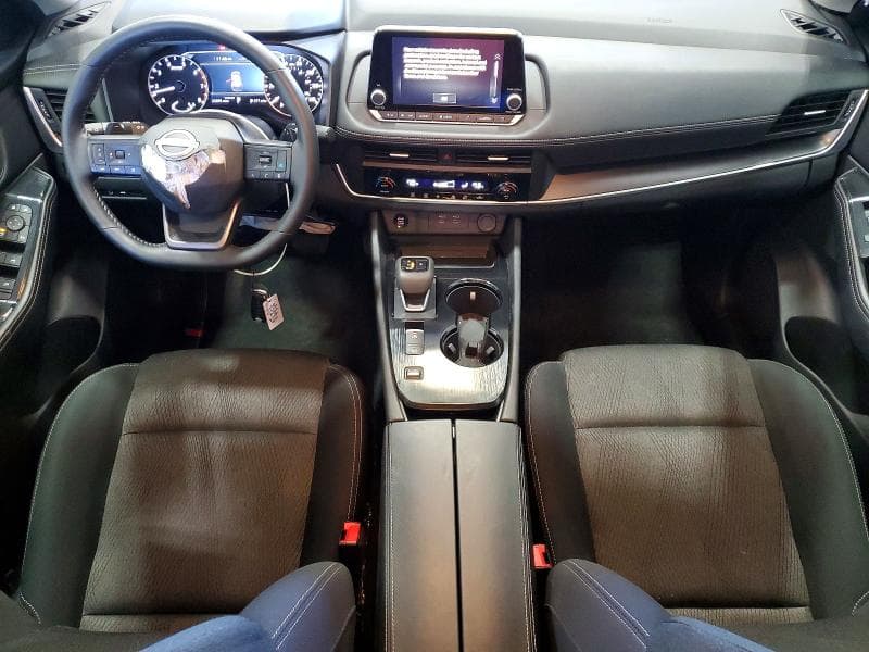 2026 NISSAN ROGUE SV 8