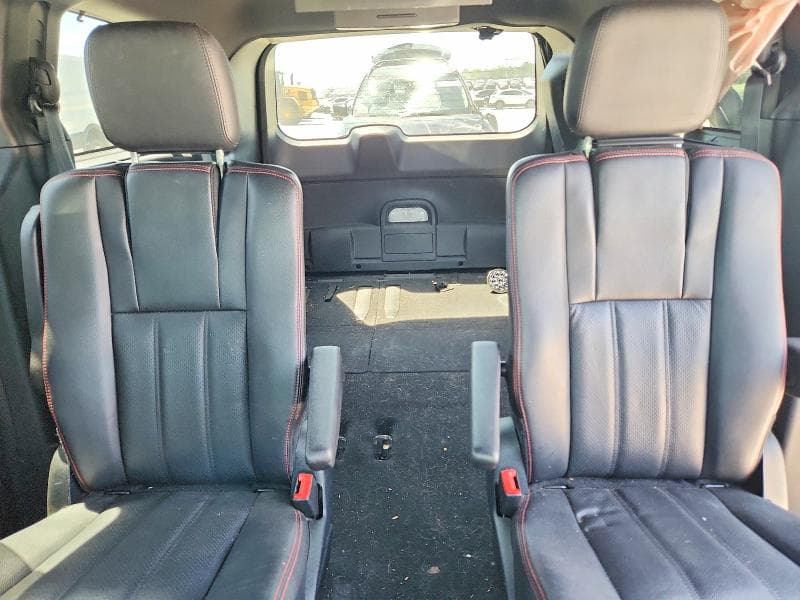 2017 DODGE GRAND CARAVAN GT 10