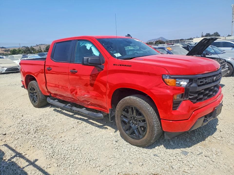 2024 CHEVROLET SILVERADO C1500 CUSTOM 4
