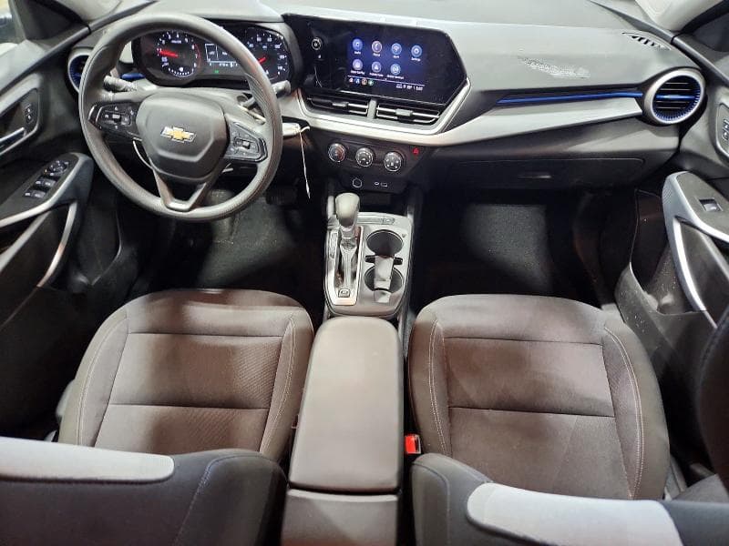 2024 CHEVROLET TRAX LS 8