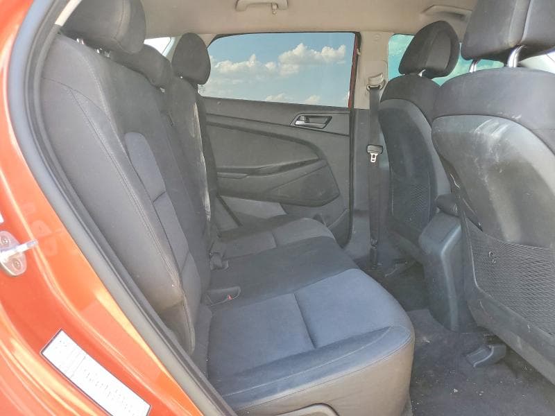 2017 HYUNDAI TUCSON SE 10