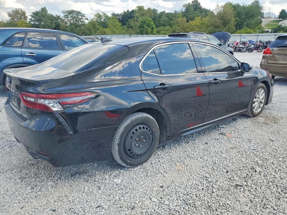 2022 TOYOTA CAMRY XSE 3