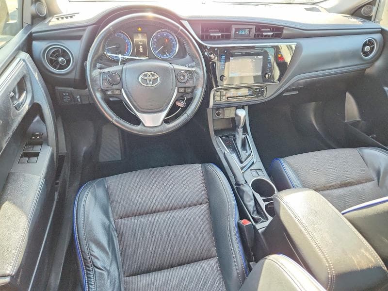 2019 TOYOTA COROLLA SE 8