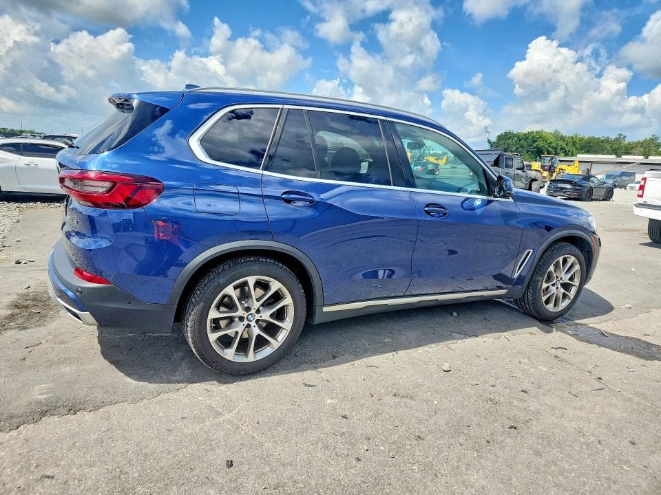 2022 BMW X5 XDRIVE40I 3
