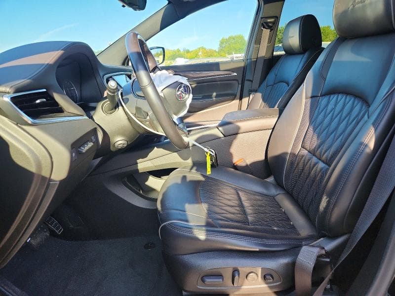 2022 BUICK ENCLAVE AVENIR 7