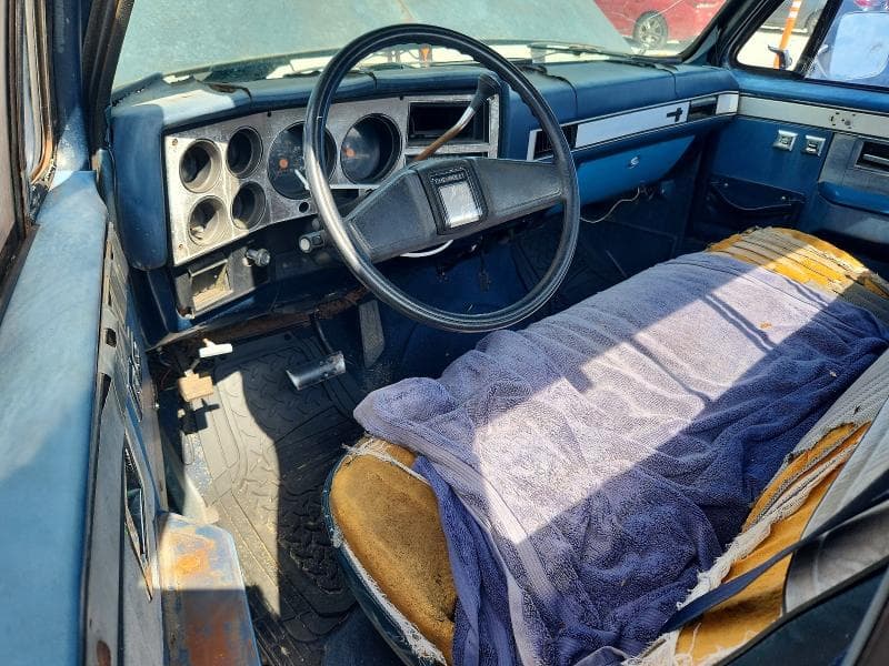 1985 CHEVROLET C10 8