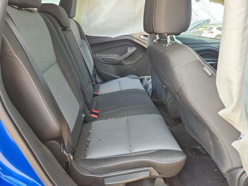 2017 FORD ESCAPE SE 10