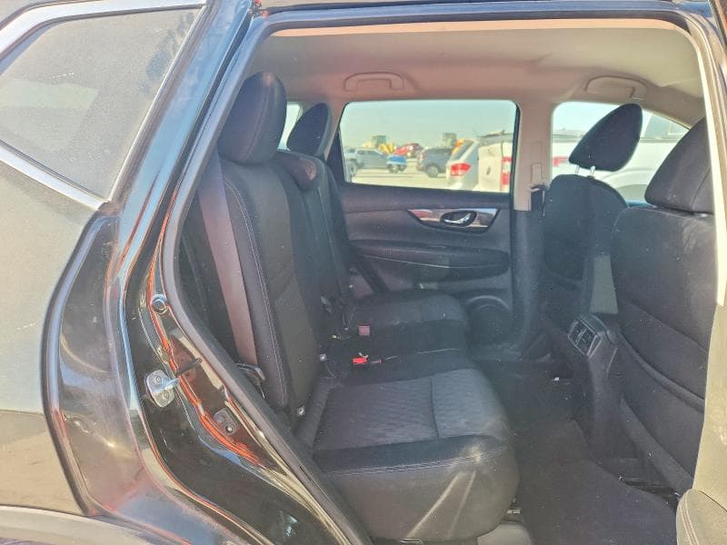 2017 NISSAN ROGUE SV 11