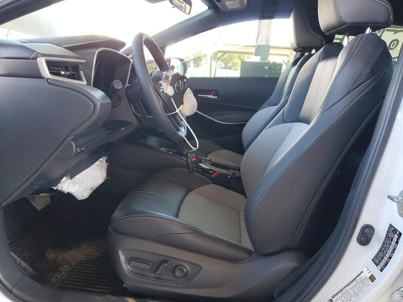 2025 TOYOTA COROLLA XSE 7