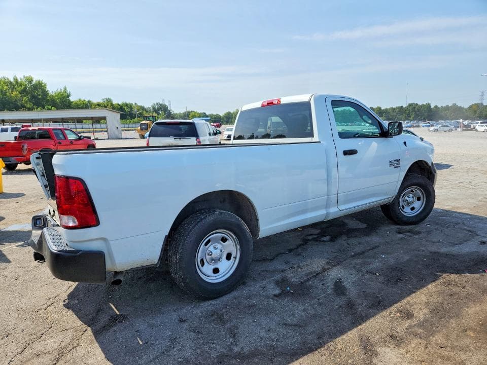 2023 RAM 1500 CLASSIC TRADESMAN 3