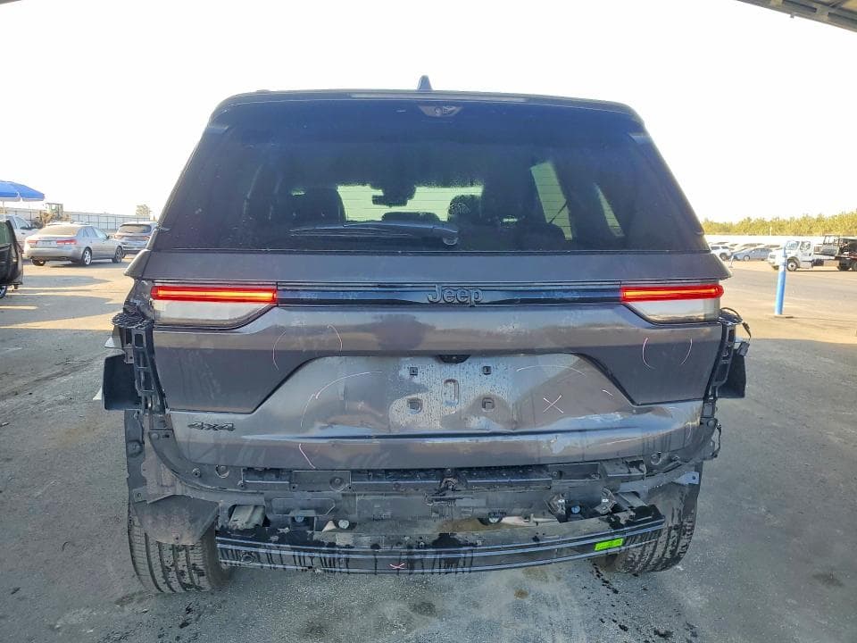 2026 JEEP GRAND CHEROKEE LIMITED 6