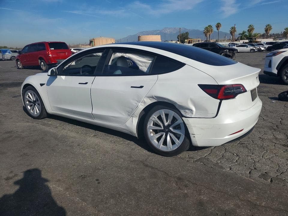 2023 TESLA MODEL 3 2