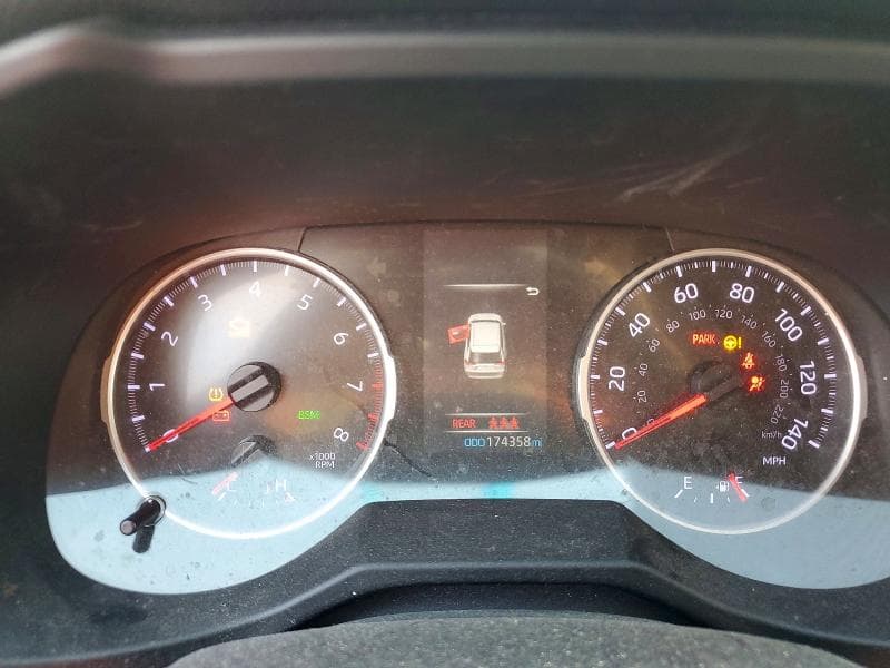 2020 TOYOTA RAV4 XLE PREMIUM 9