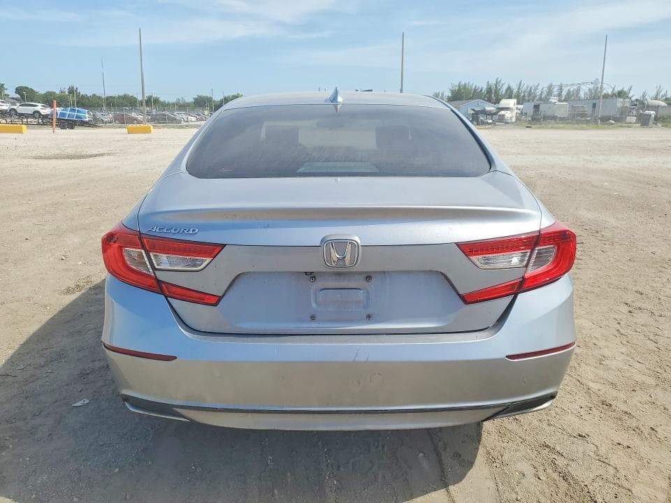 2018 HONDA ACCORD LX 6