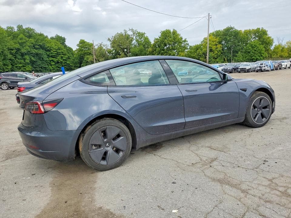 2023 TESLA MODEL 3 3