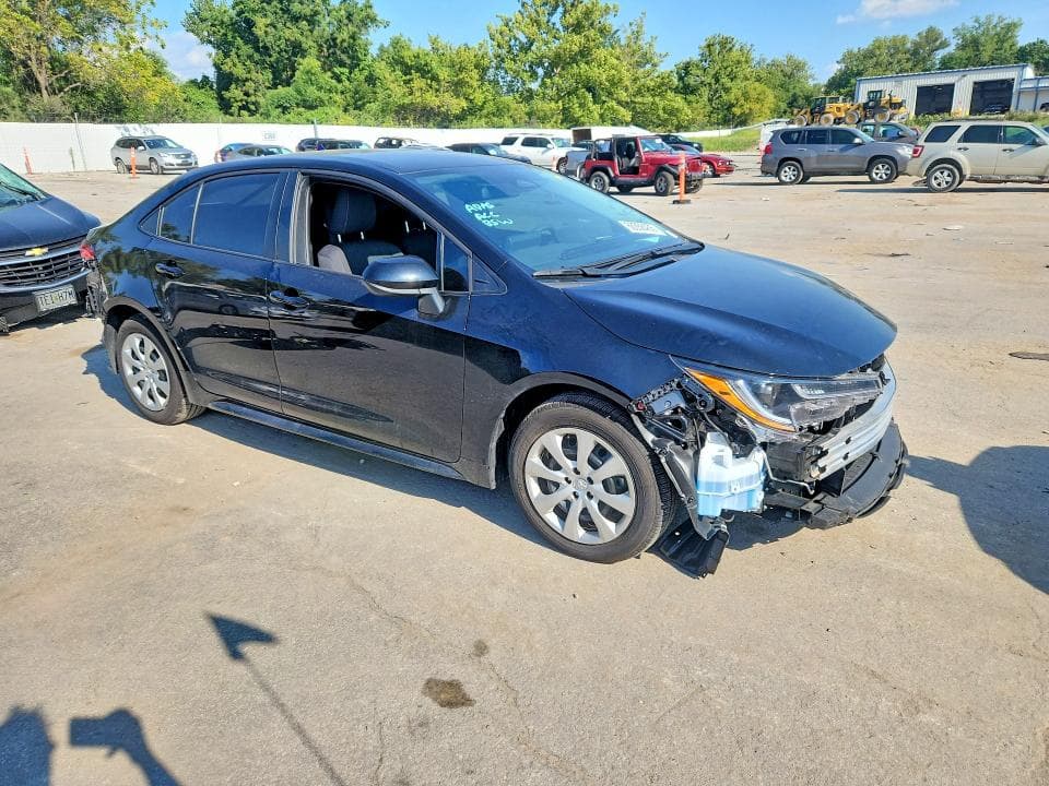 2026 TOYOTA COROLLA LE 4
