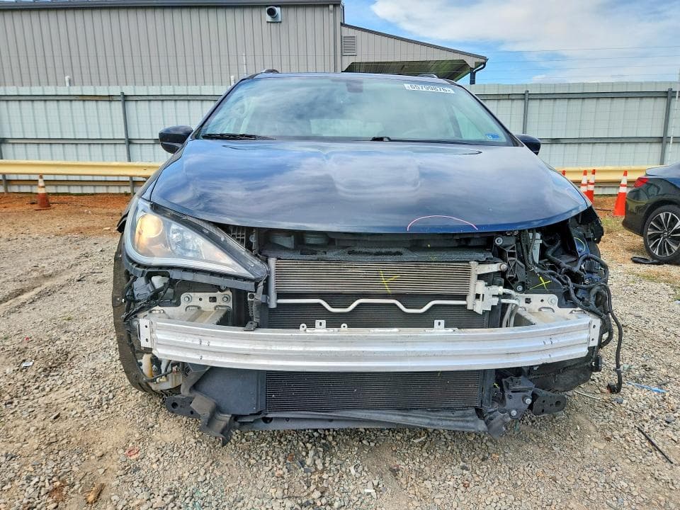 2020 CHRYSLER PACIFICA TOURING L 5