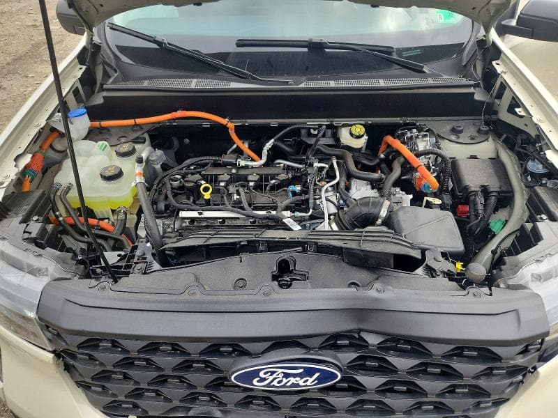 2025 FORD MAVERICK XLT 11