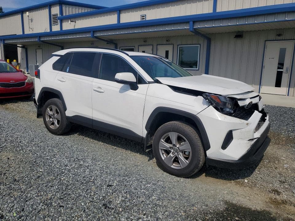 2025 TOYOTA RAV4 XLE 4