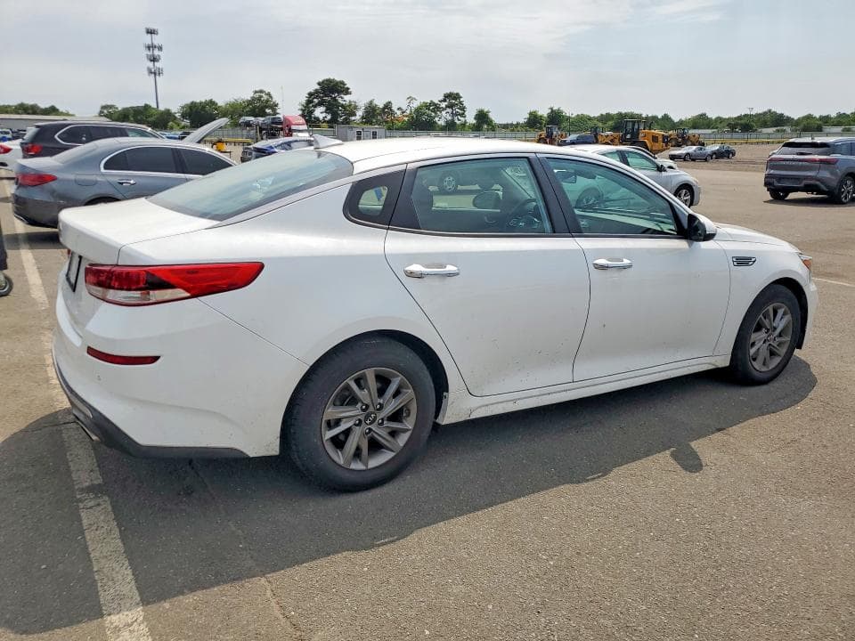 2019 KIA OPTIMA LX 3