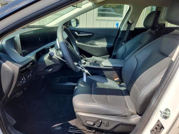 2023 KIA EV6 WIND 7