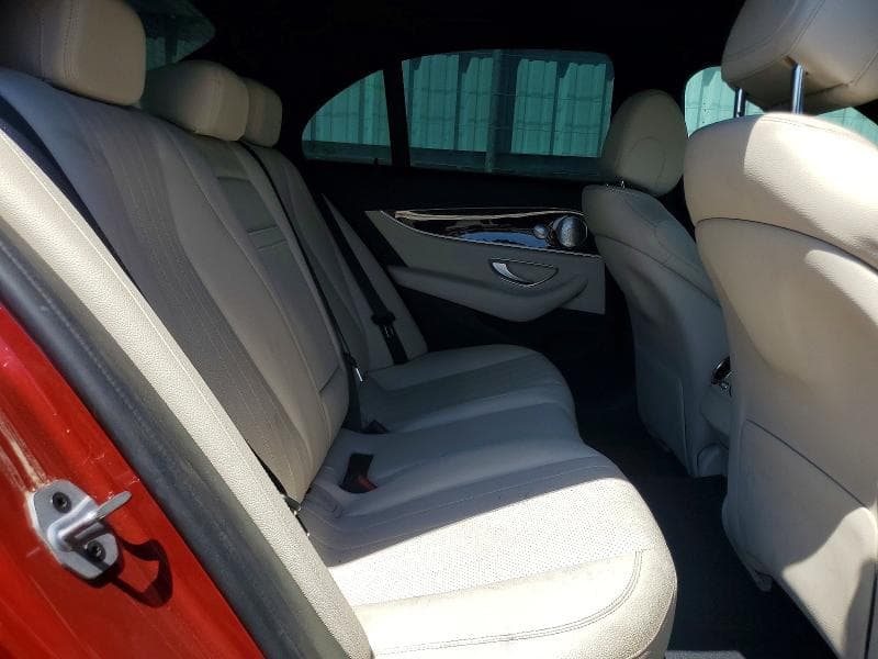 2019 MERCEDES-BENZ E 300 10