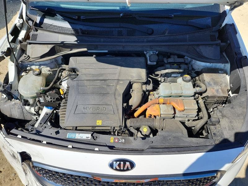 2019 KIA NIRO LX 12