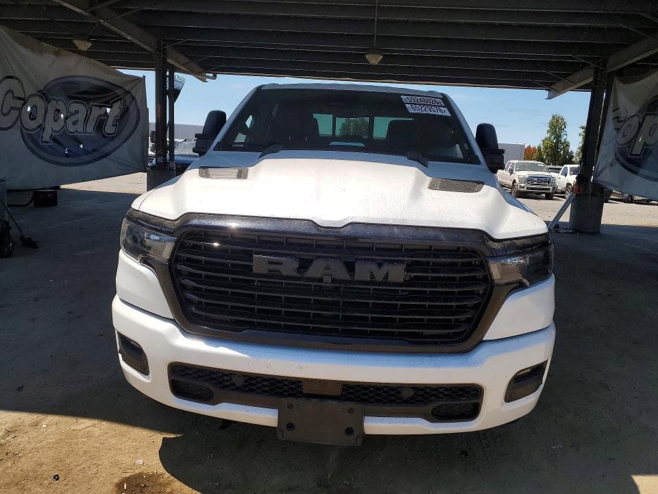 2025 RAM 1500 LARAMIE 5