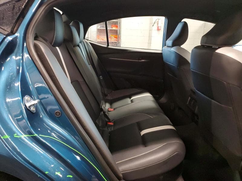 2025 TOYOTA CAMRY SE 10