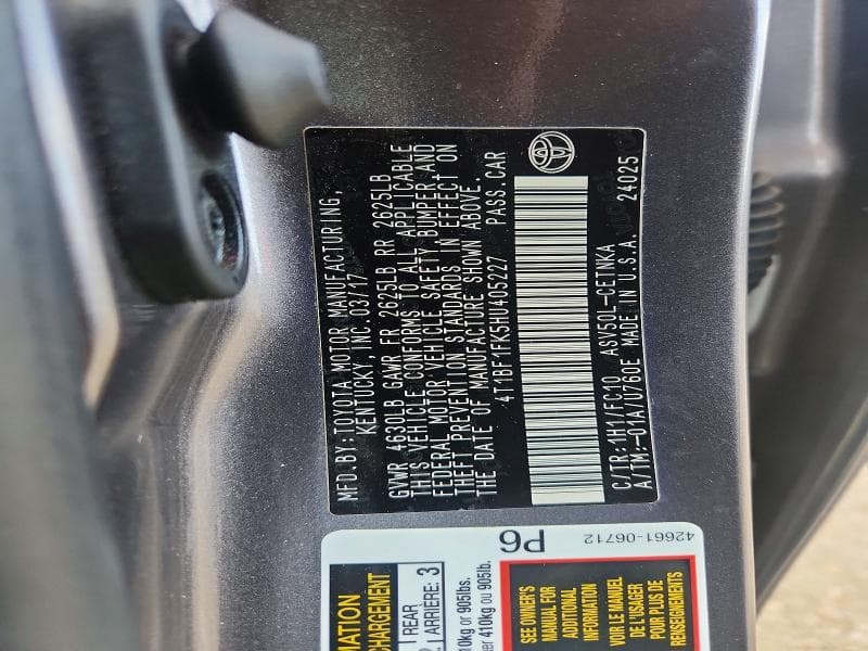 2017 TOYOTA CAMRY LE 12