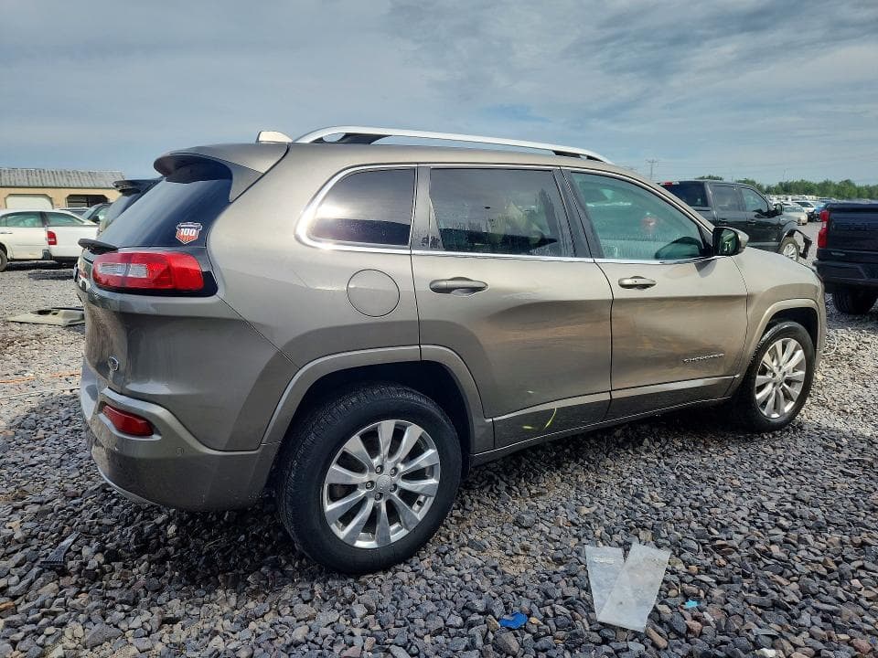 2017 JEEP CHEROKEE OVERLAND 3