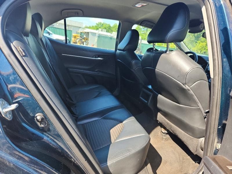 2021 TOYOTA CAMRY SE 10