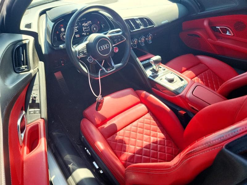 2022 AUDI R8 8