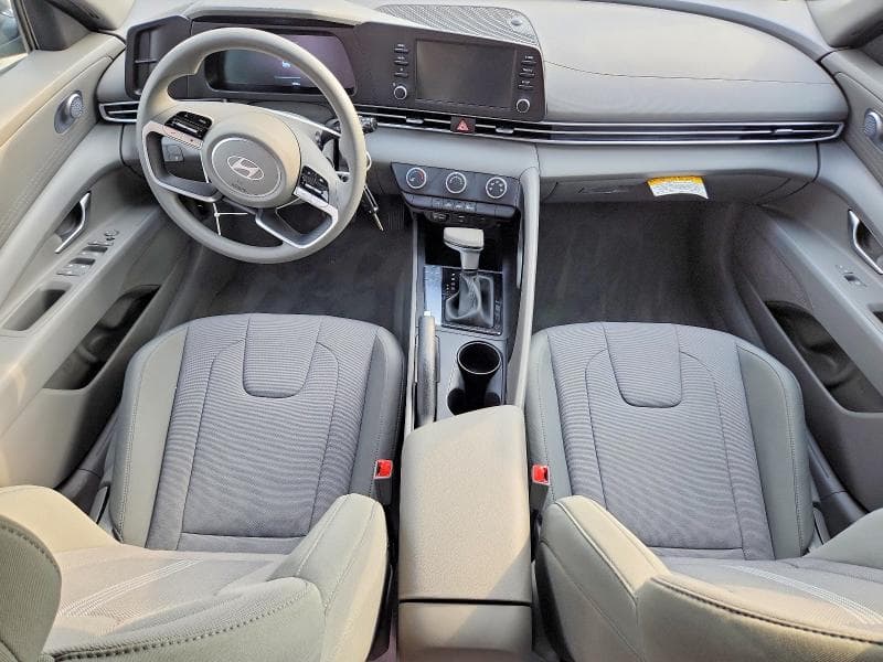 2026 HYUNDAI ELANTRA SE 8