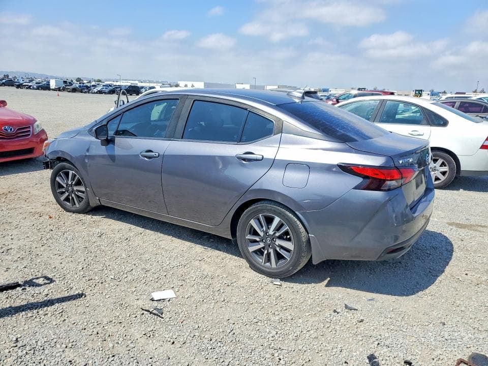 2021 NISSAN VERSA SV 2