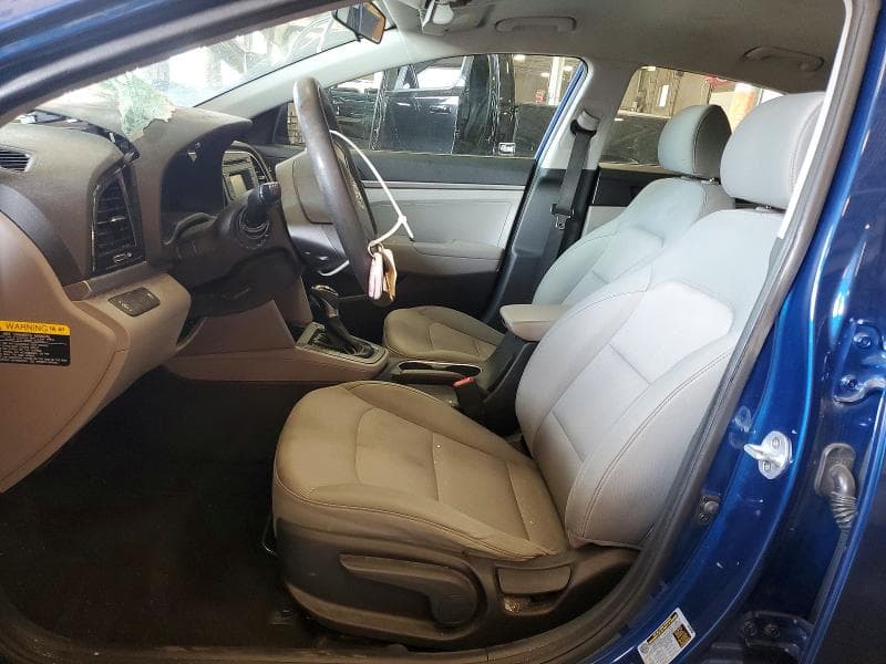 2017 HYUNDAI ELANTRA SE 7