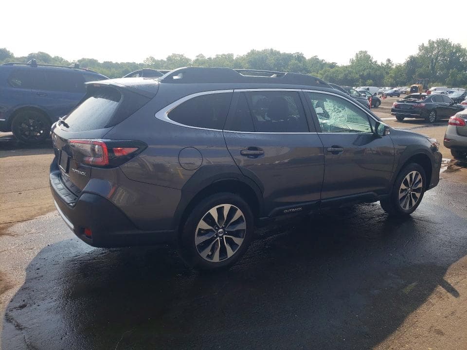 2025 SUBARU OUTBACK LIMITED 3