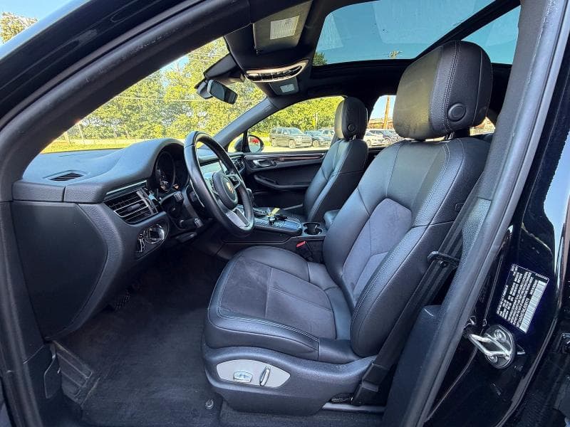 2021 PORSCHE MACAN 11