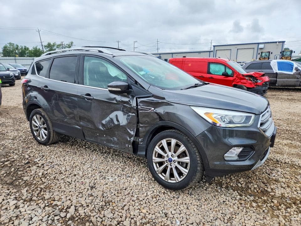 2017 FORD ESCAPE TITANIUM 4