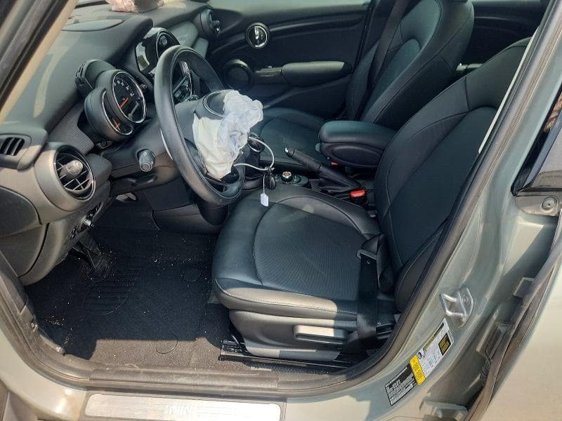 2019 MINI COOPER 7